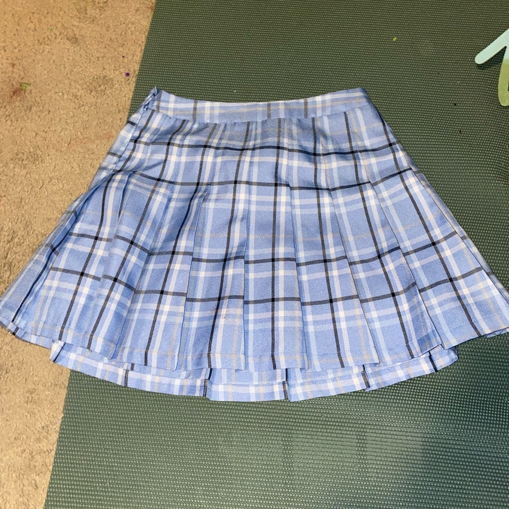 plaid tennis skirt !
